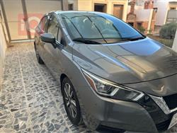 نيسان فيرسا